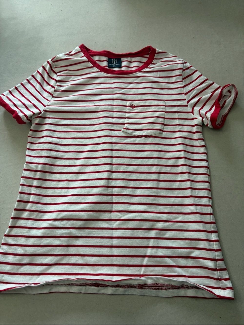 Kiel James Patrick Red & White Striped Crew Tee XL on a smaller side